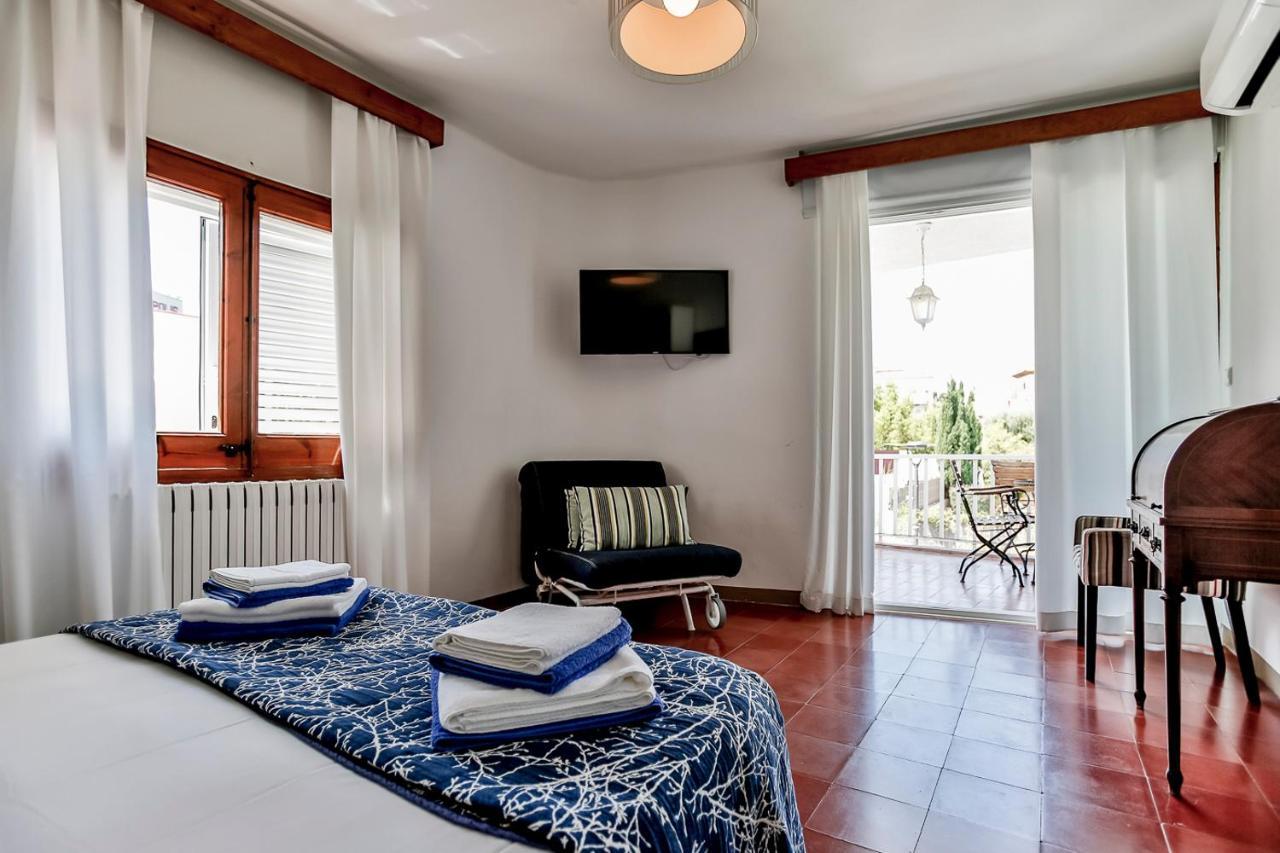 Casa En Sitges Villa Exteriör bild